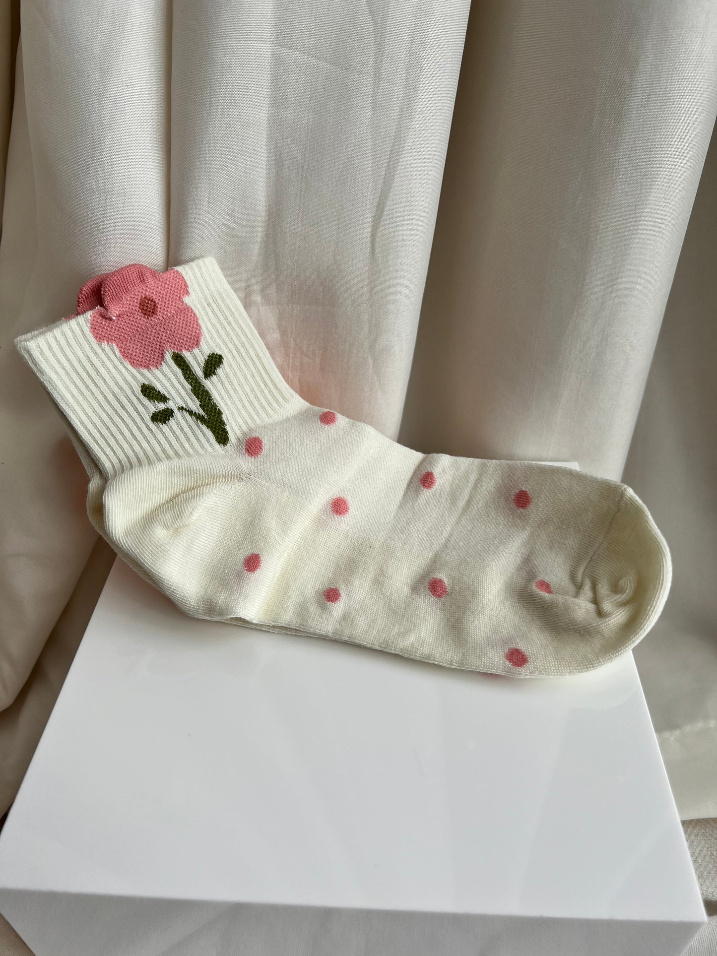 Bloom and Bows Luxury Mothers Day Gift Box