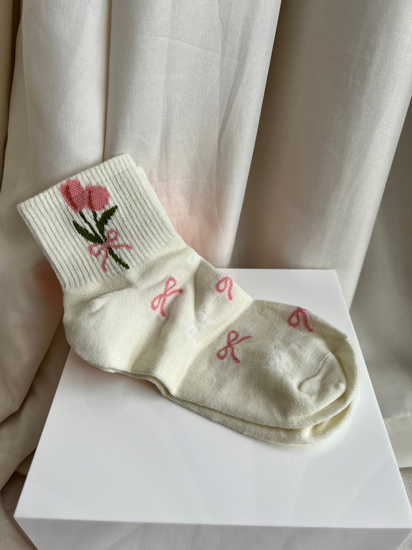 Bloom and Bows Luxury Mothers Day Gift Box