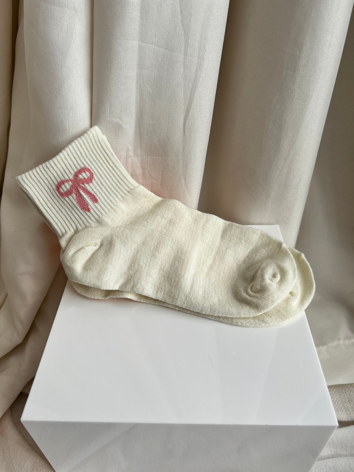 Bloom and Bows Luxury Mothers Day Gift Box